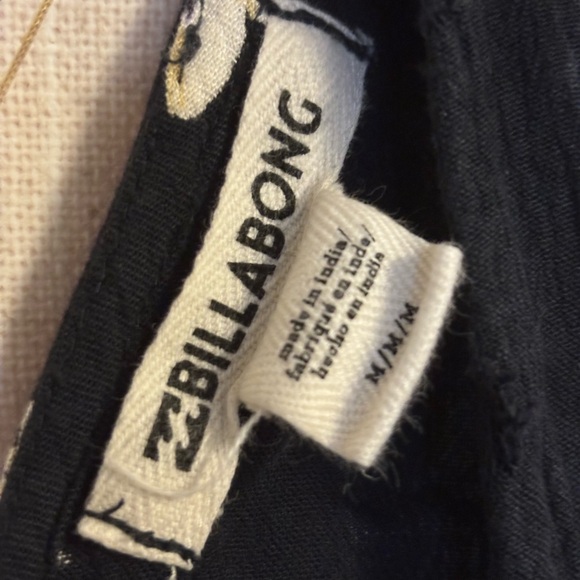 Billabong Floral Wrap Dress - Picture 4 of 11